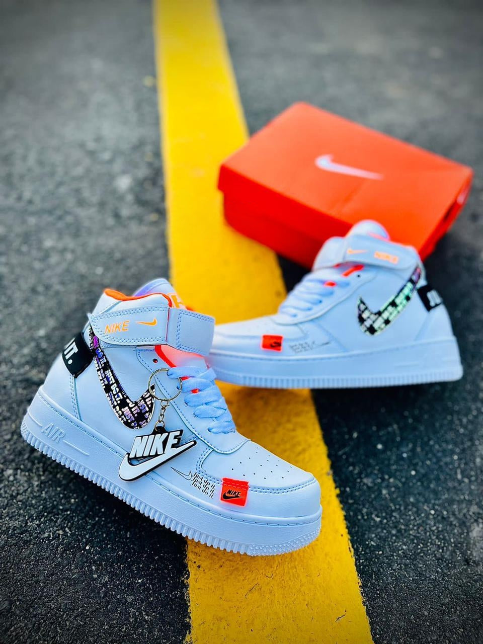 BOTA OFF WHITE